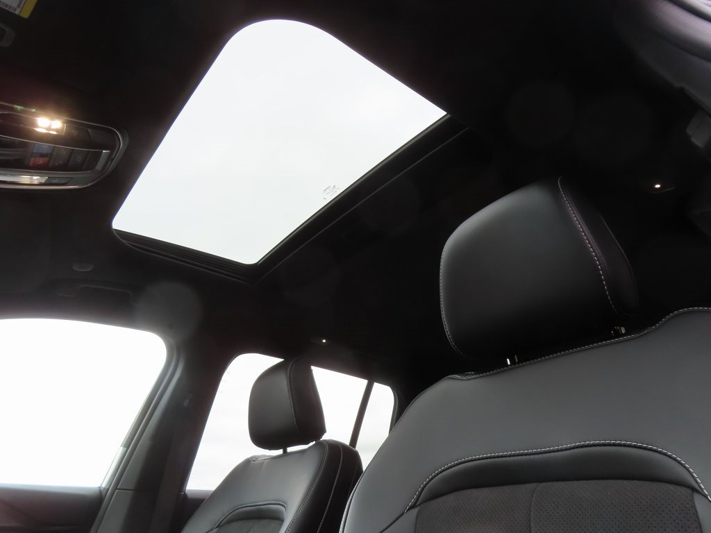 New 2025 Jeep Grand Cherokee Altitude image 7