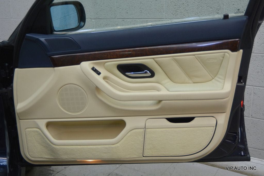 Used 2001 BMW 740iL RWD image 12