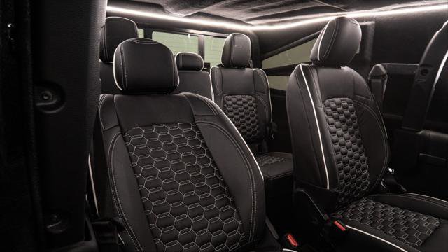 Used 2025 Jeep Gladiator Sport image 14