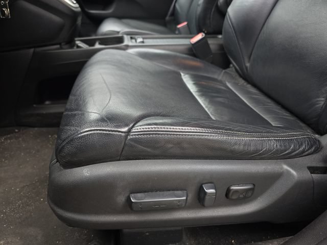 Used 2013 Honda CR-V EX-L image 29