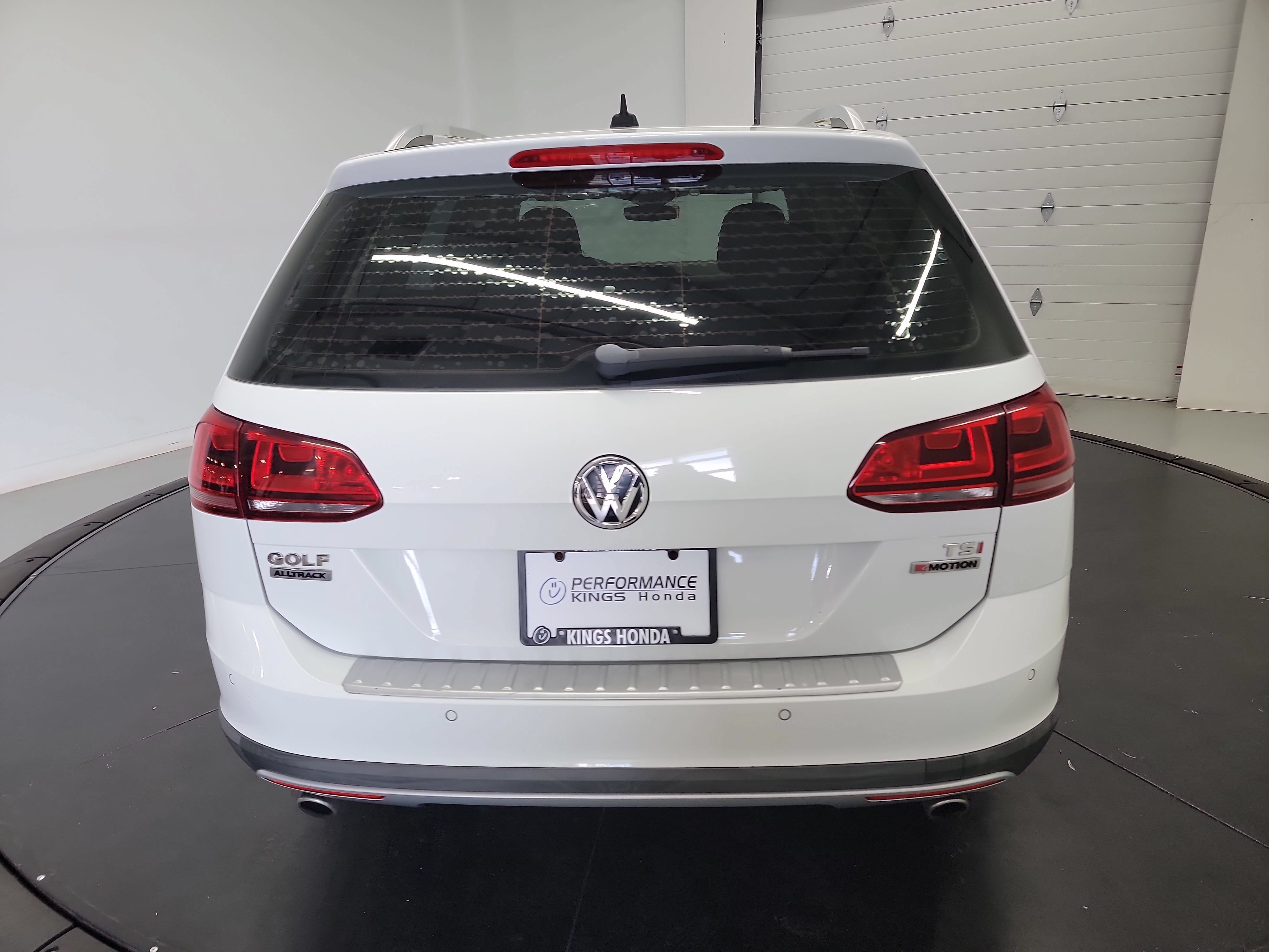Used 2017 Volkswagen Golf Alltrack SEL AWD/4WD image 13