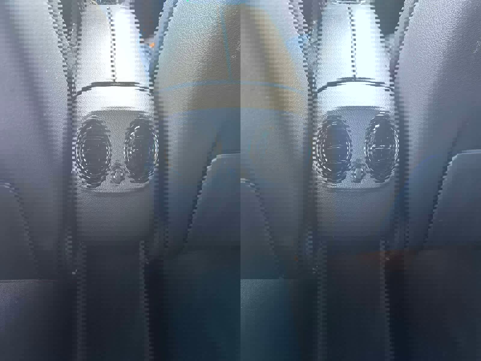 Used 2019 Mercedes-Benz GLC 300 4MATIC image 17