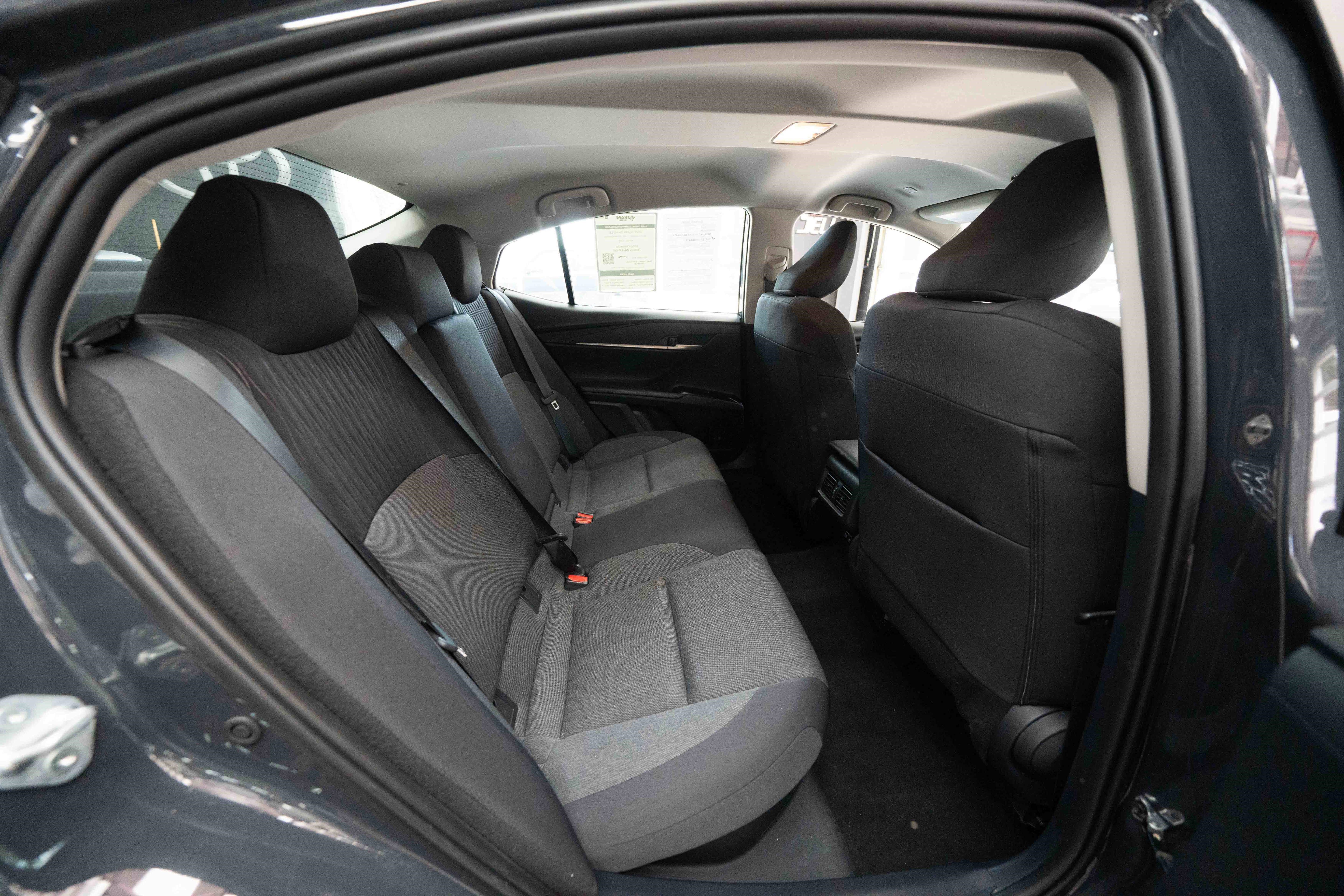 Used 2025 Toyota Camry LE FWD image 24