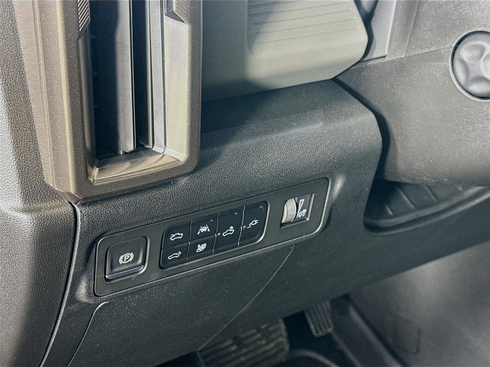 New 2025 GMC Hummer EV 2X image 5