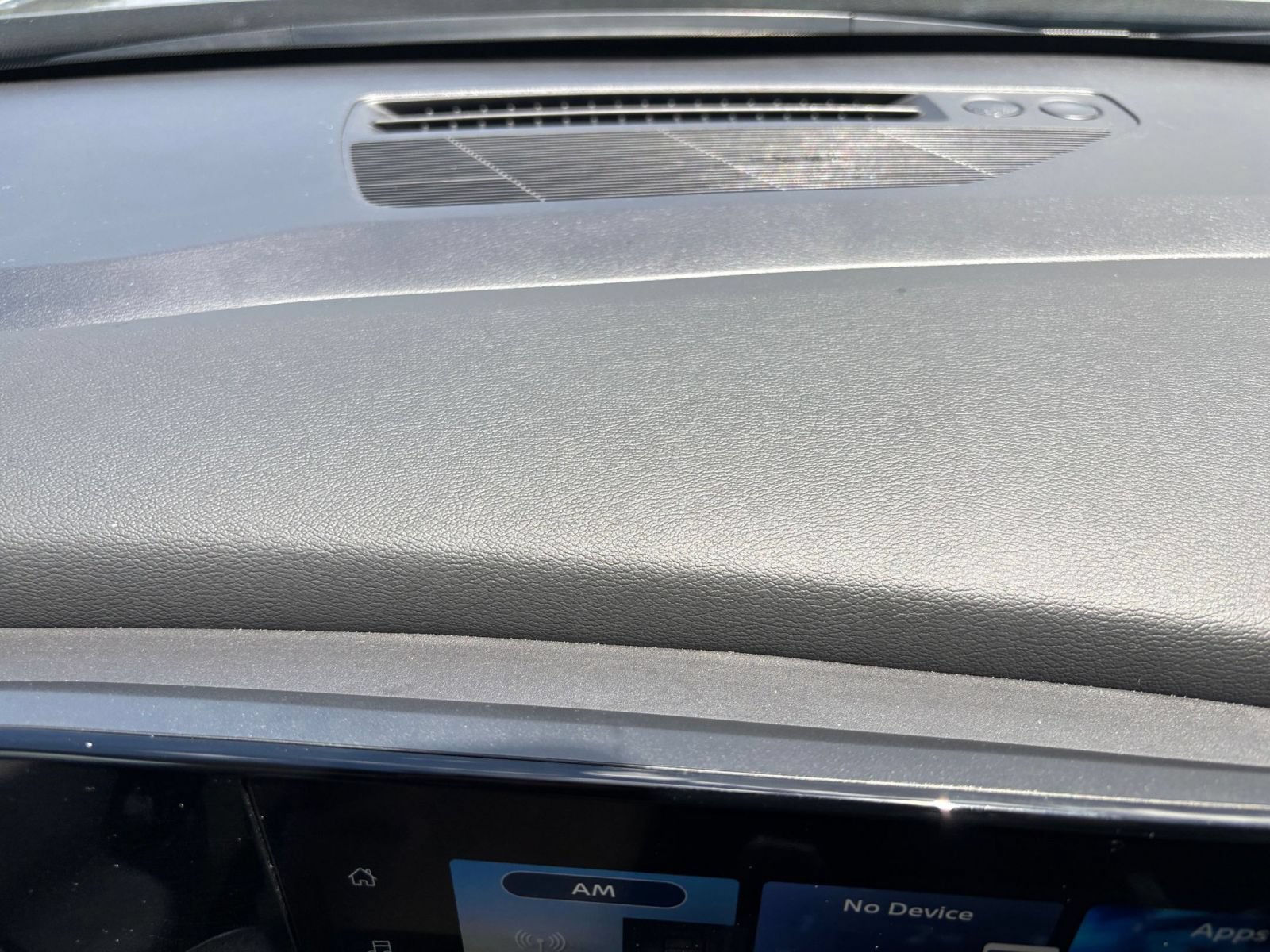 Used 2026 Nissan Kicks SV FWD image 16