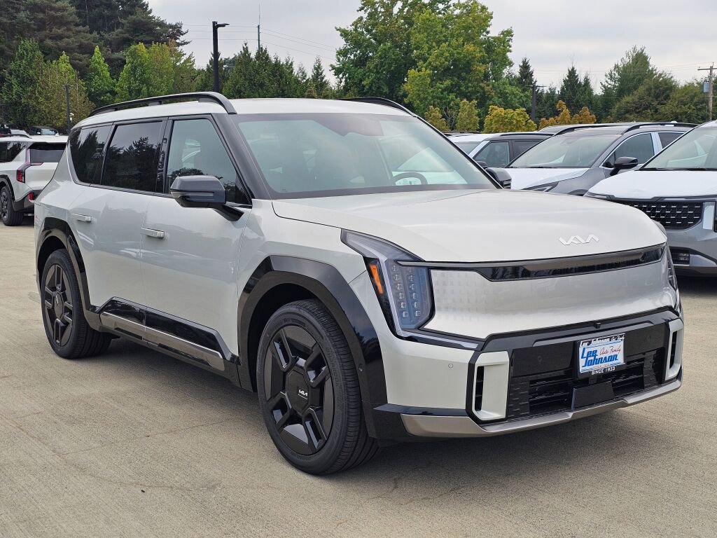 New 2026 Kia EV9 GT-Line image 3