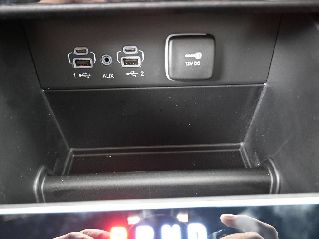 New 2026 Jeep Grand Cherokee Laredo RWD image 9