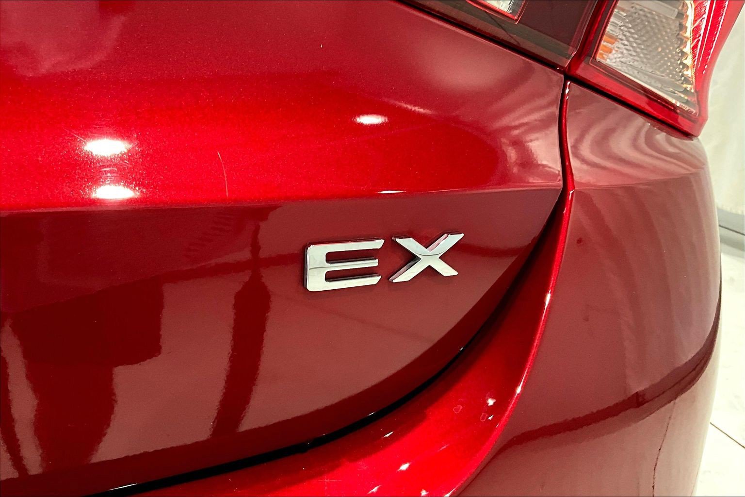 Used 2021 Kia K5 EX FWD image 25
