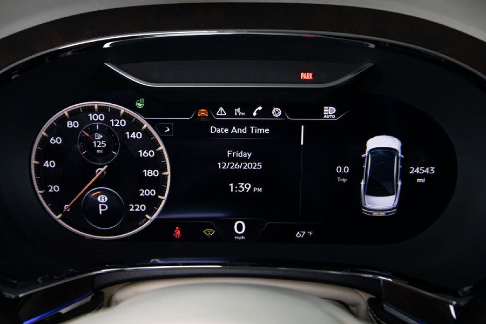 Used 2023 Bentley Flying Spur Azure image 26