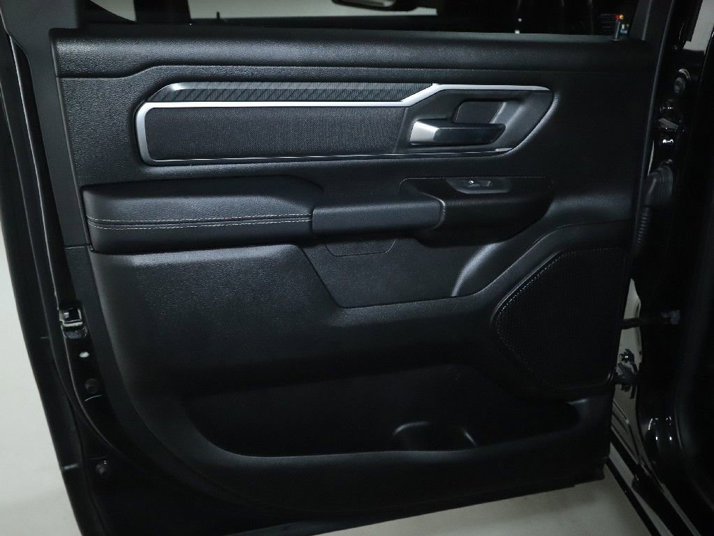 Used 2025 RAM 1500 Big Horn AWD/4WD image 13