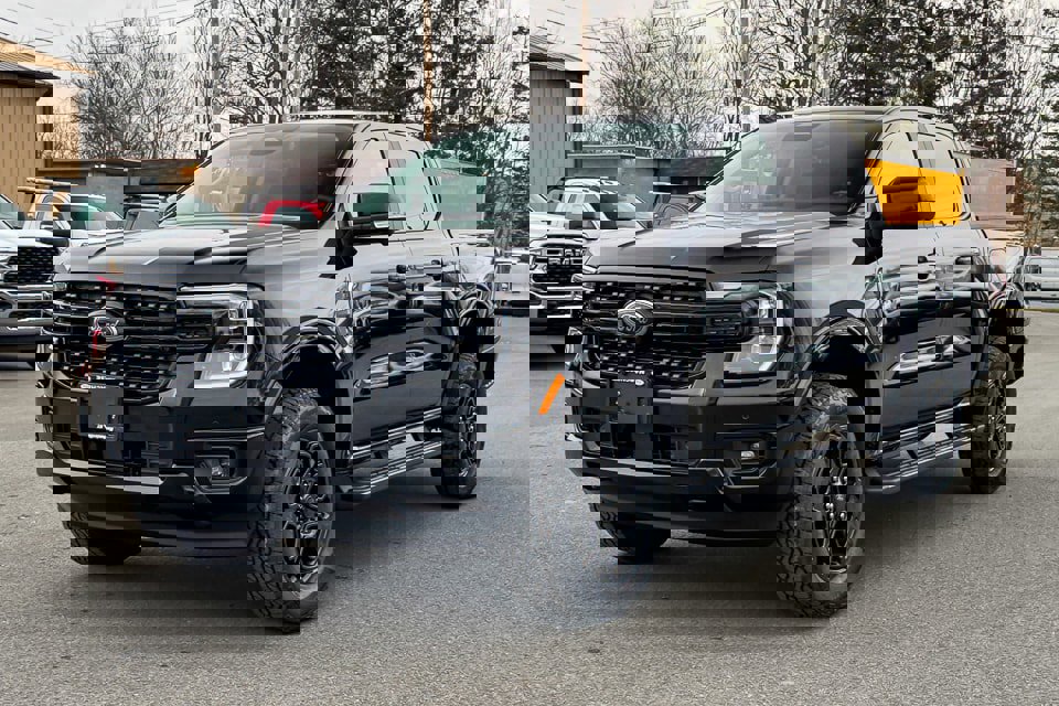 New 2025 Ford Ranger Lariat w/ Black Appearance Package image 7
