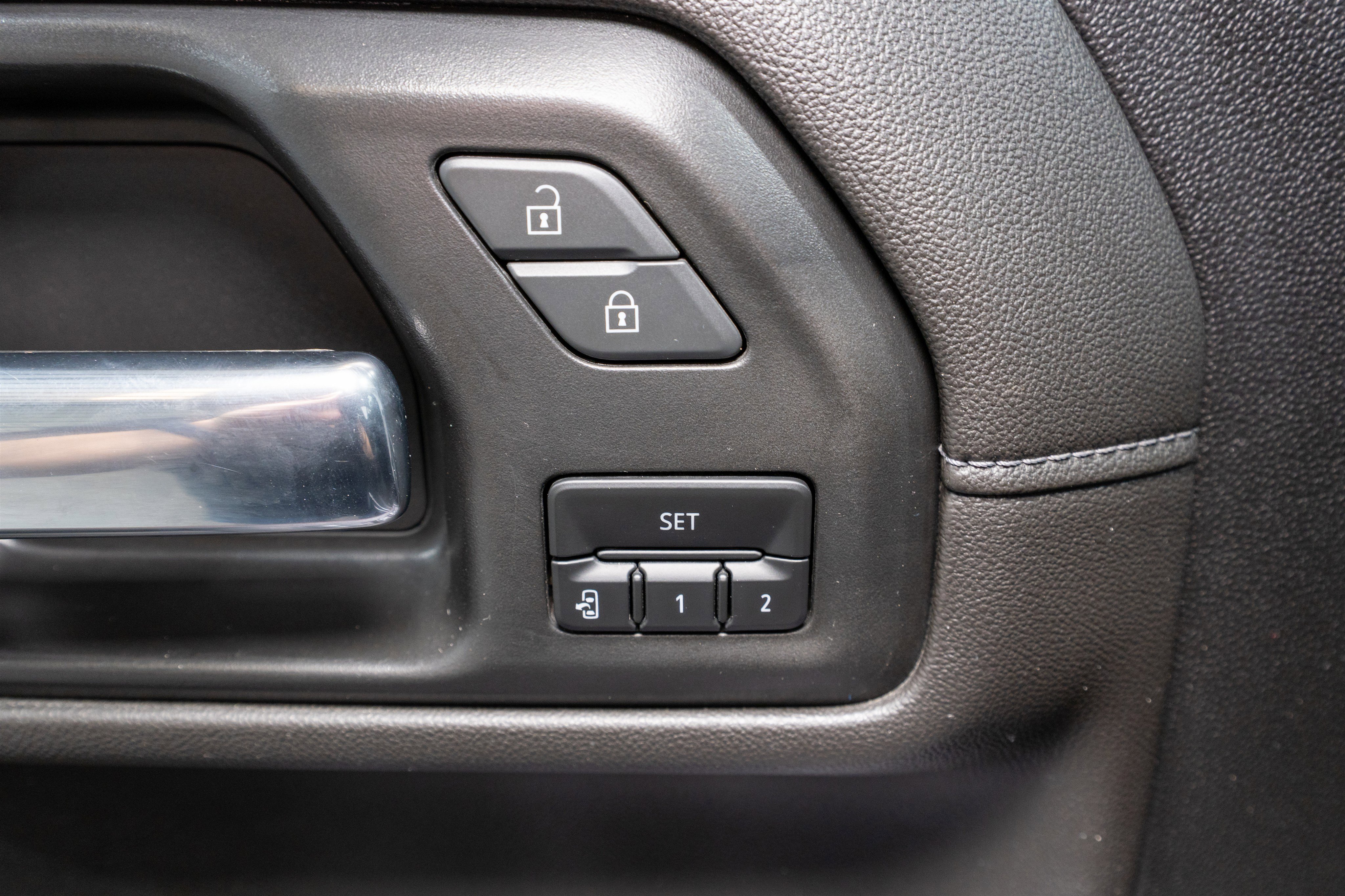 Used 2022 GMC Sierra 2500 SLT w/ Driver Alert Package I image 17