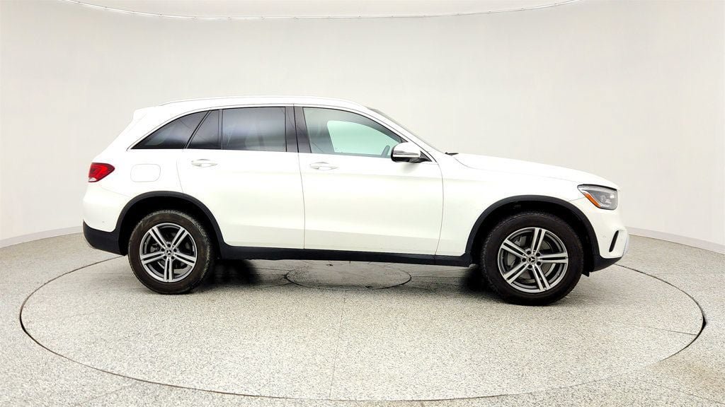 Used 2020 Mercedes-Benz GLC 300 4MATIC image 4