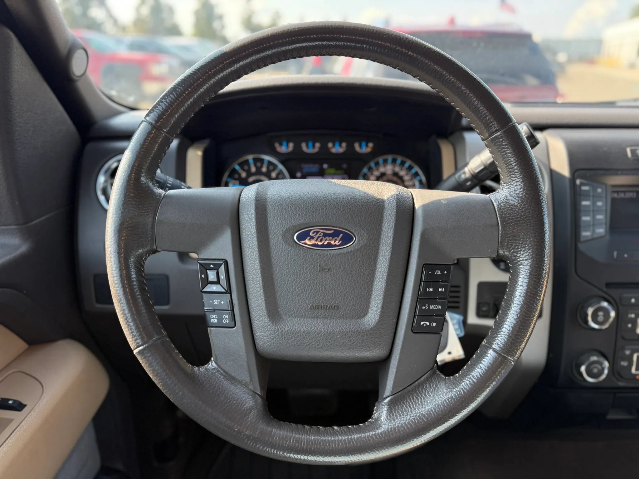 Used 2013 Ford F150 XLT w/ Luxury Equipment Group AWD/4WD image 24