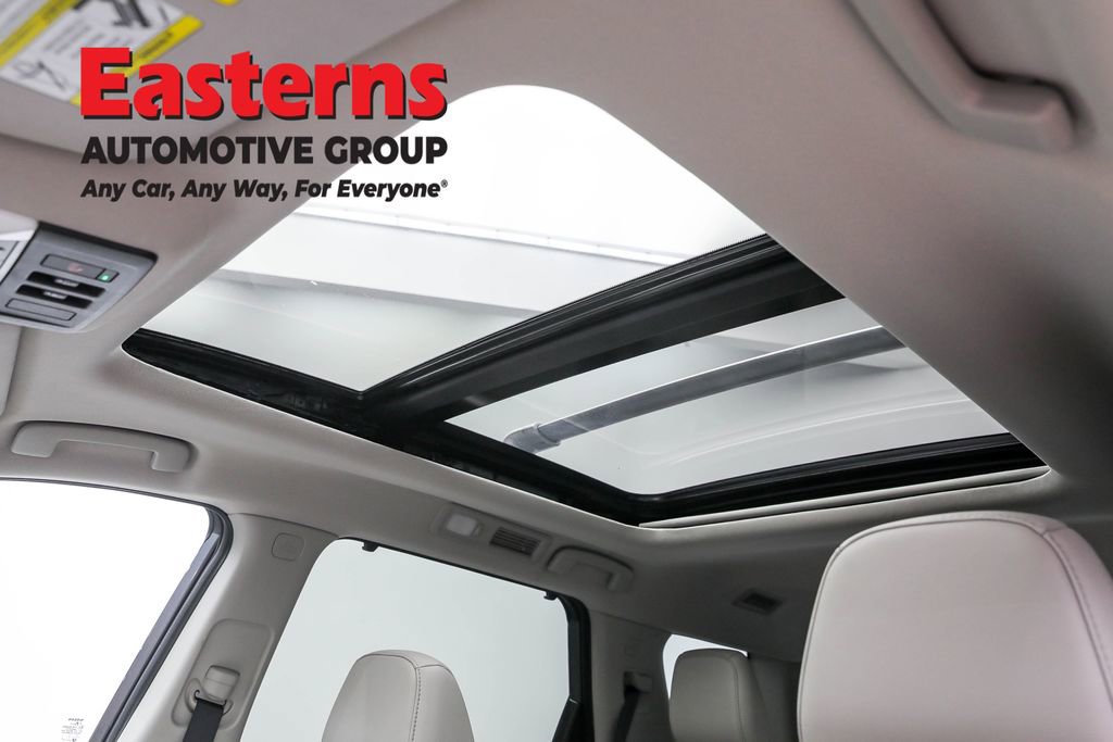 Used 2023 Nissan Pathfinder SL w/ SL Premium Package image 33