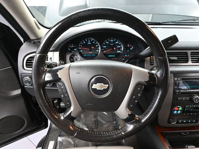 Used 2008 Chevrolet Suburban LT w/ LT Preferred Equipment Group image 27