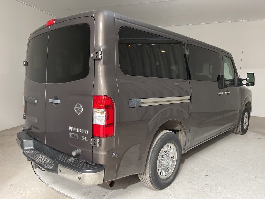 Used 2014 Nissan NV 3500 SL w/ Technology Package image 8
