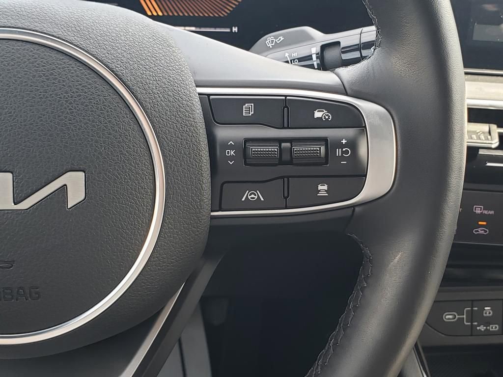 Used 2025 Kia K5 GT-Line w/ GT-Line Premium Package AWD/4WD image 27