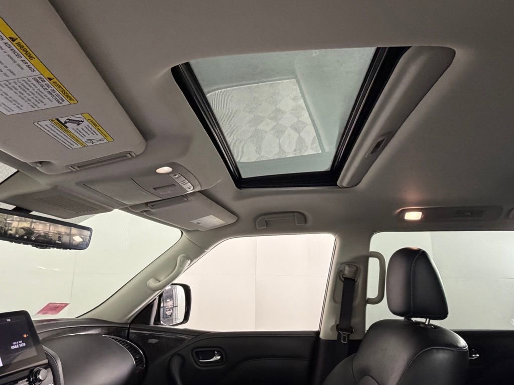 Used 2024 INFINITI QX80 Luxe image 26