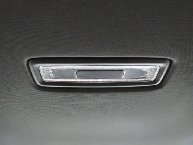 Used 2025 GMC Acadia Elevation image 34