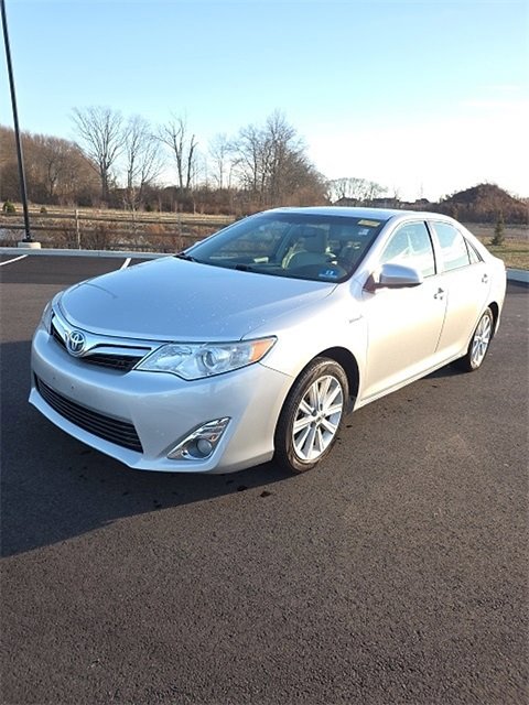 Used 2014 Toyota Camry Hybrid