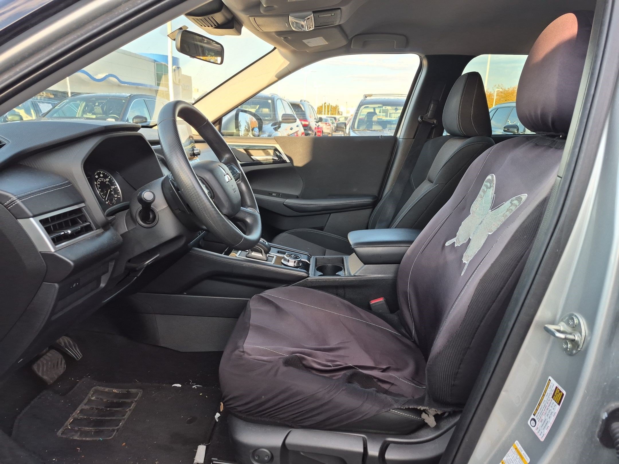 Used 2022 Mitsubishi Outlander ES AWD/4WD image 17