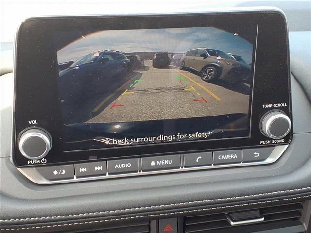 Used 2026 Nissan Rogue SV w/ SV Premium Package image 10