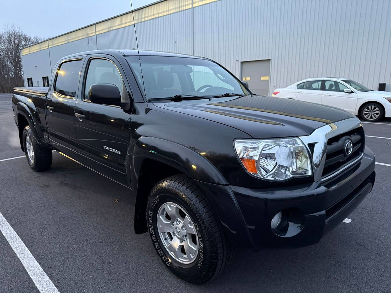 Used 2010 Toyota Tacoma 4x4 Double Cab image 8