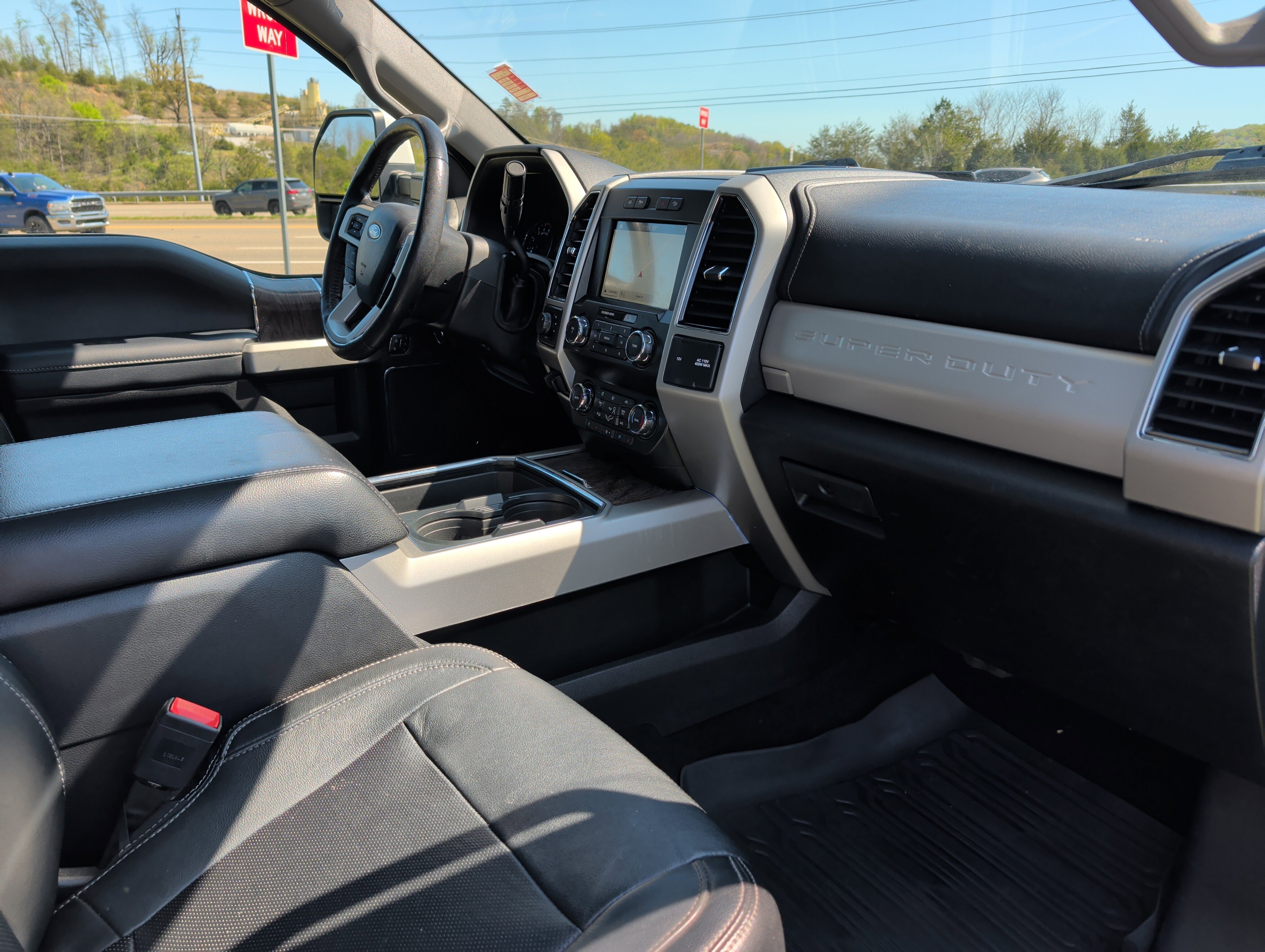 Used 2019 Ford F350 Lariat w/ Lariat Ultimate Package image 29