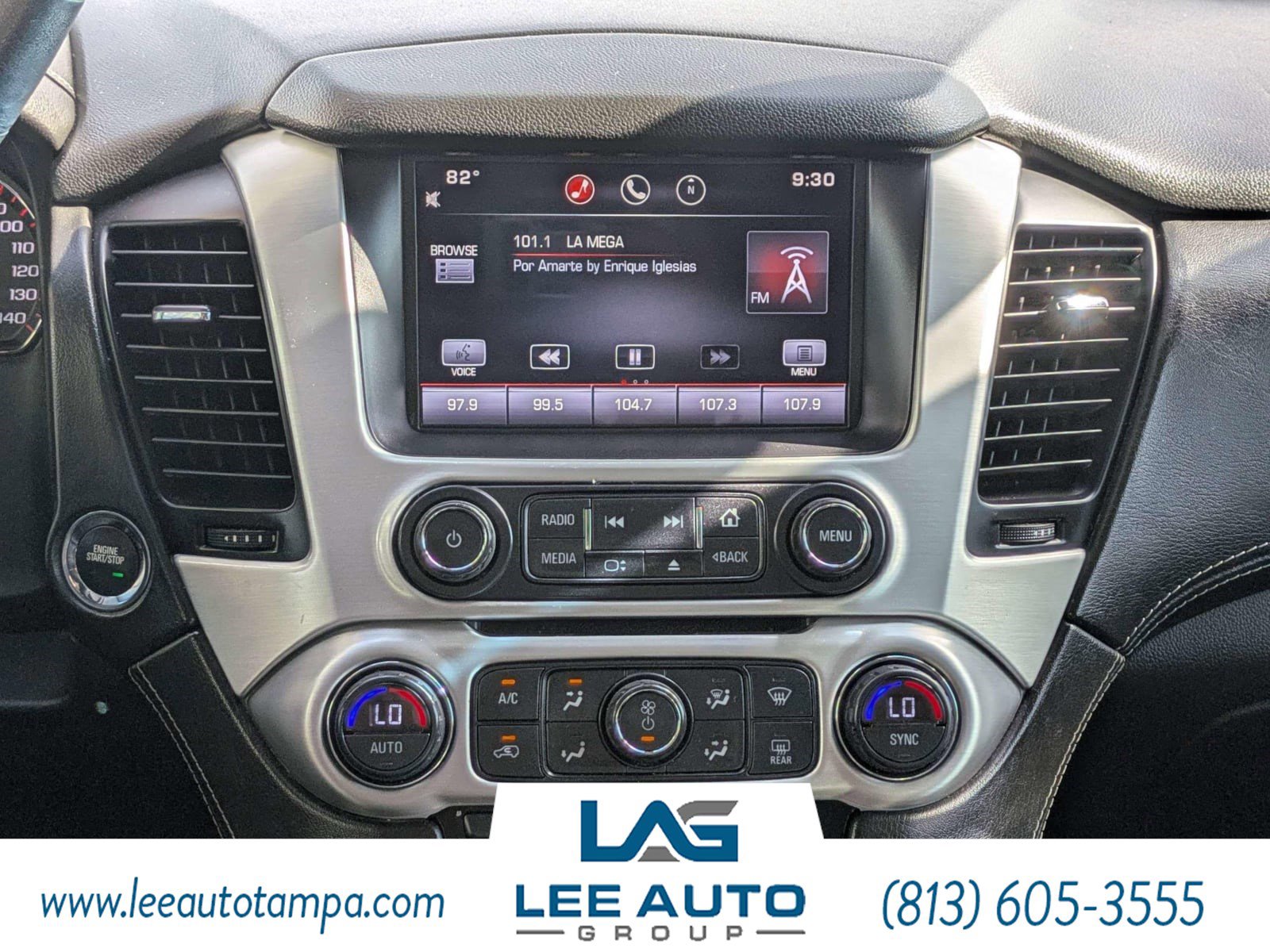 Used 2015 GMC Yukon XL SLT w/ Open Road Package AWD/4WD image 16