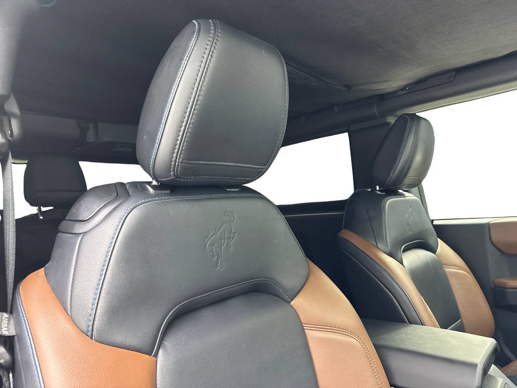 Used 2022 Ford Bronco Outer Banks w/ Sasquatch Package AWD/4WD image 39