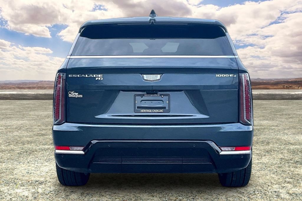 Certified 2026 Cadillac Escalade IQ Luxury 2 AWD/4WD image 6