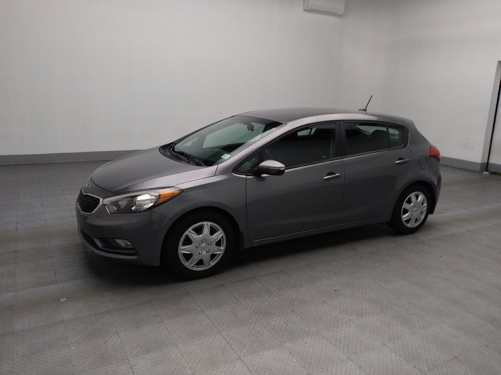 Used 2016 Kia Forte LX image 2