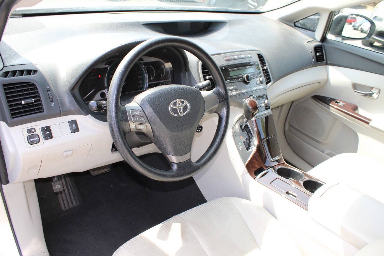 Used 2009 Toyota Venza FWD image 13