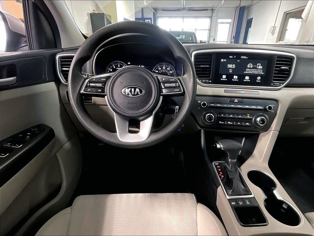 Used 2020 Kia Sportage LX AWD/4WD image 17