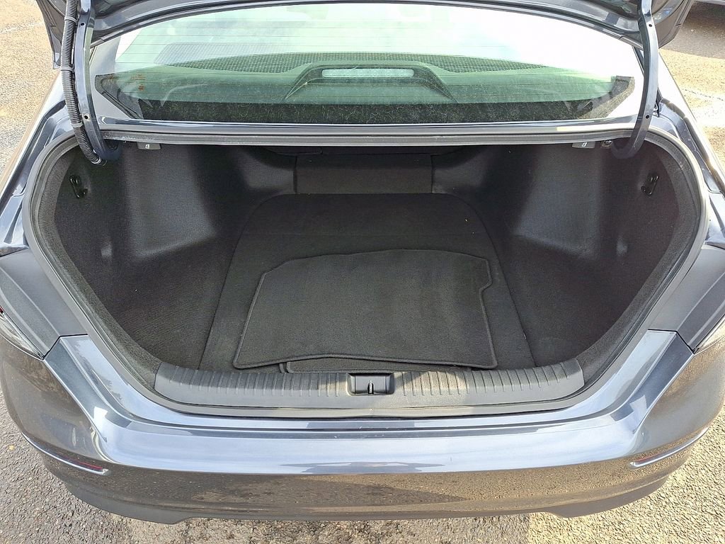 Used 2025 Honda Accord SE image 29