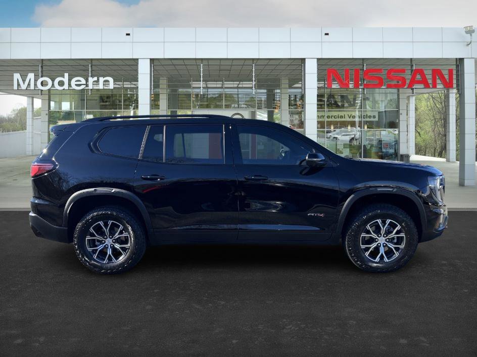 Used 2024 GMC Acadia AT4 image 7