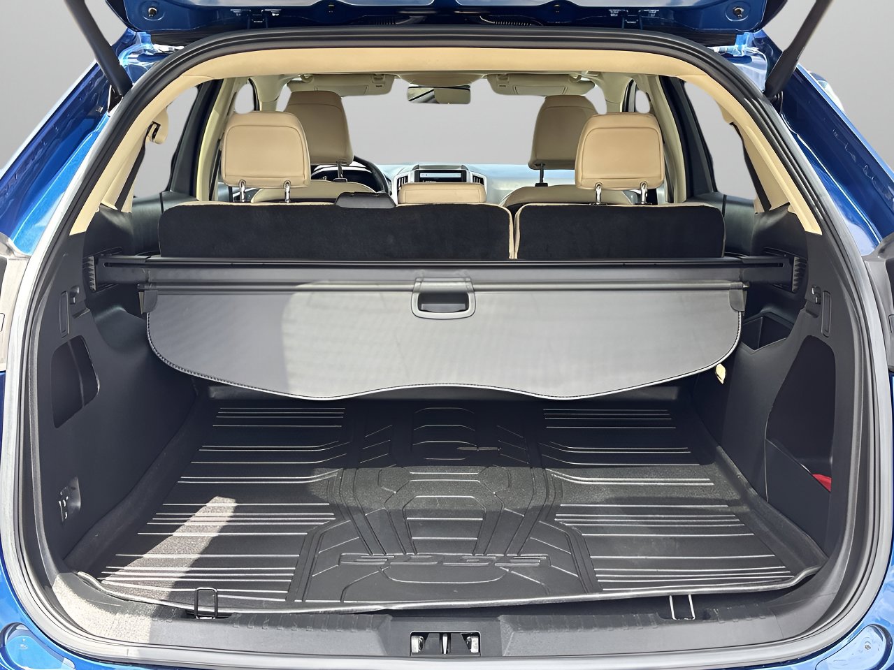 Certified 2023 Ford Edge SEL w/ Convenience Package AWD/4WD image 8