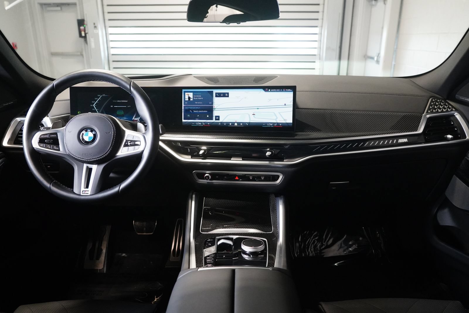 Used 2025 BMW X6 M60i w/ Parking Assistance Package AWD/4WD image 14