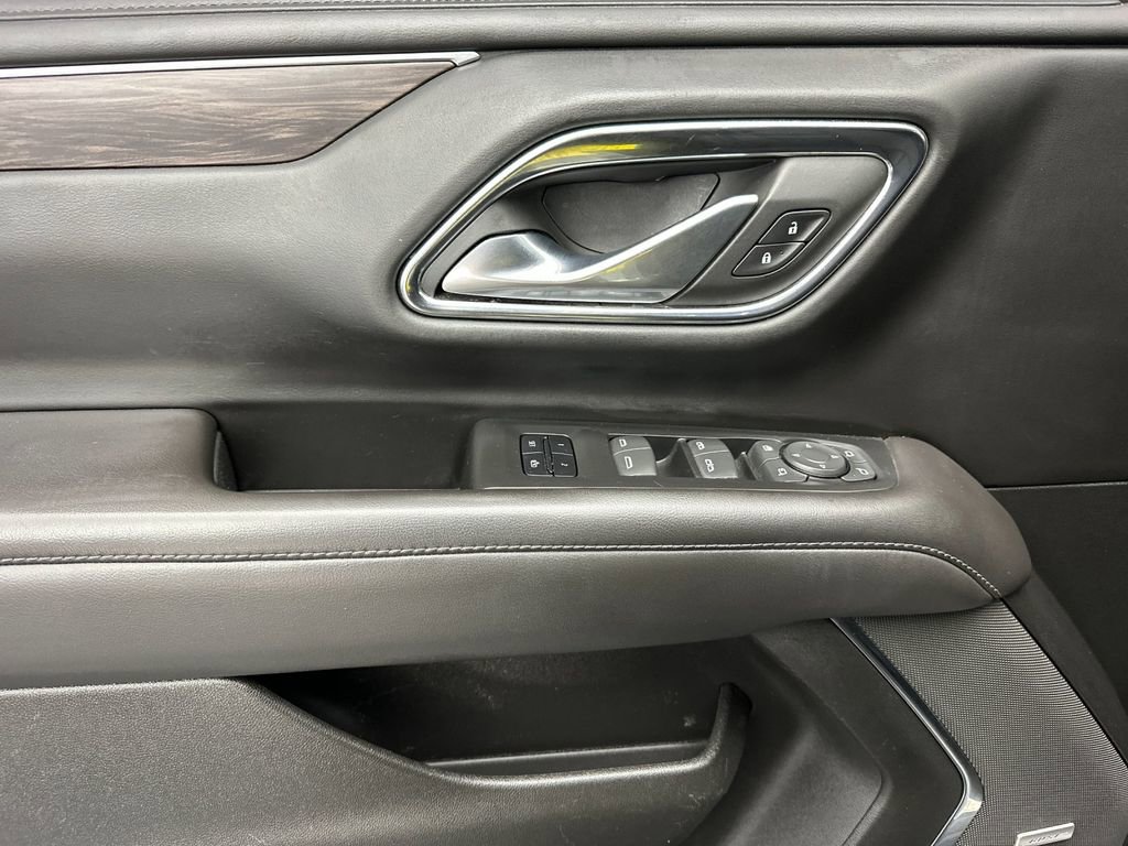 Used 2022 Chevrolet Tahoe LT w/ Luxury Package image 10