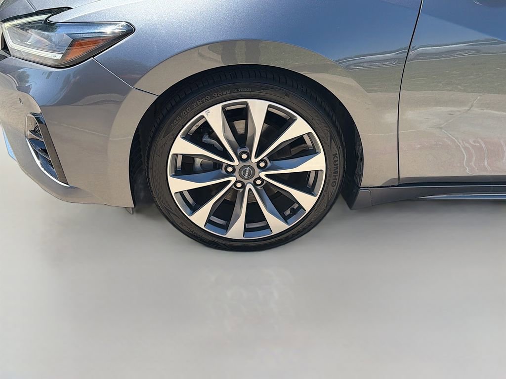 Used 2023 Nissan Maxima Platinum w/ Sport Mat Group FWD image 31
