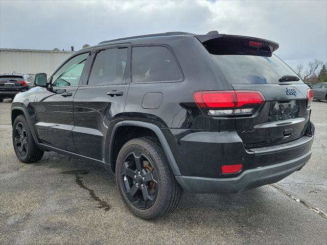 Used 2019 Jeep Grand Cherokee Laredo AWD/4WD image 22