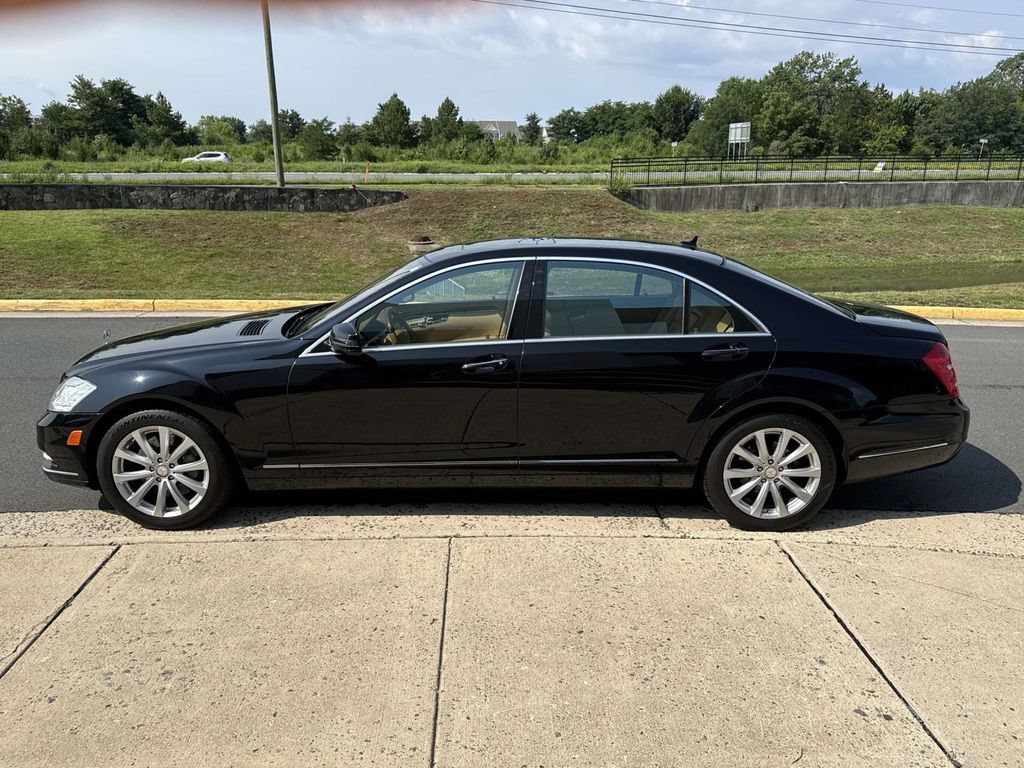 Used 2013 Mercedes-Benz S 350 BlueTEC 4MATIC image 3