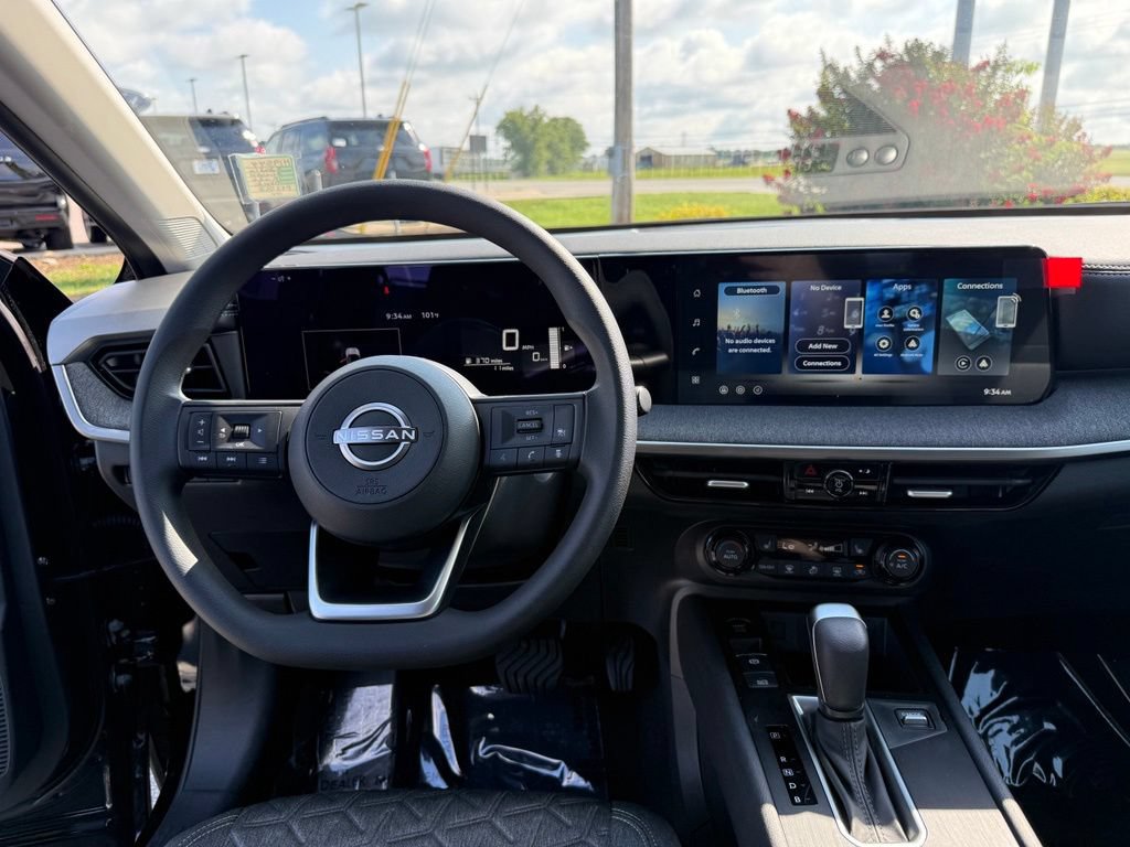 New 2026 Nissan Kicks SV w/ Cold Weather Package FWD image 14