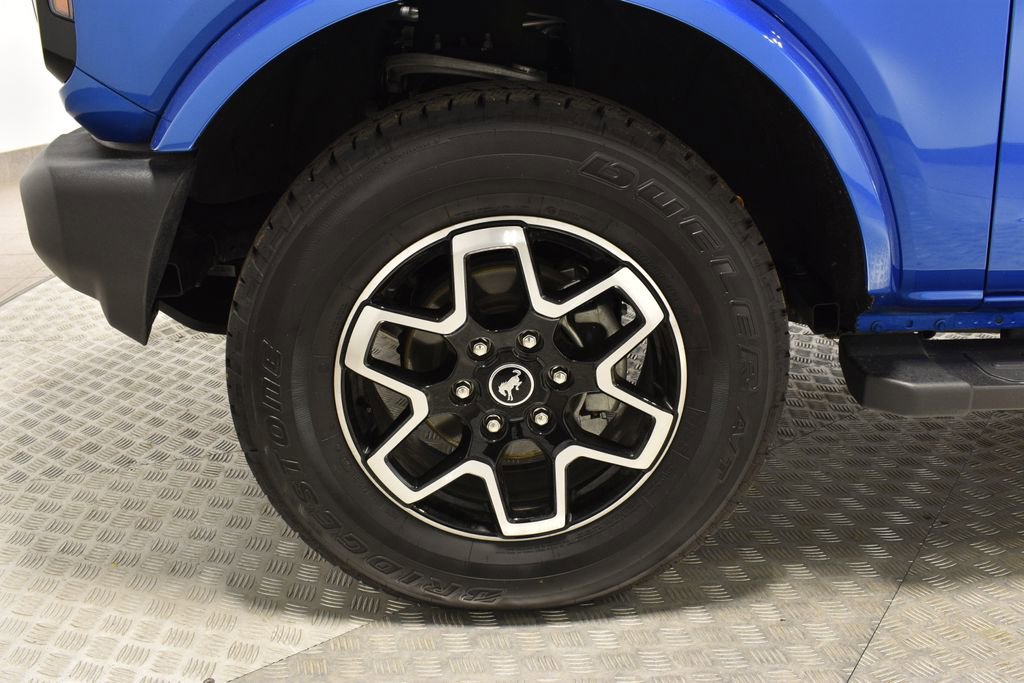 Used 2024 Ford Bronco Outer Banks image 37