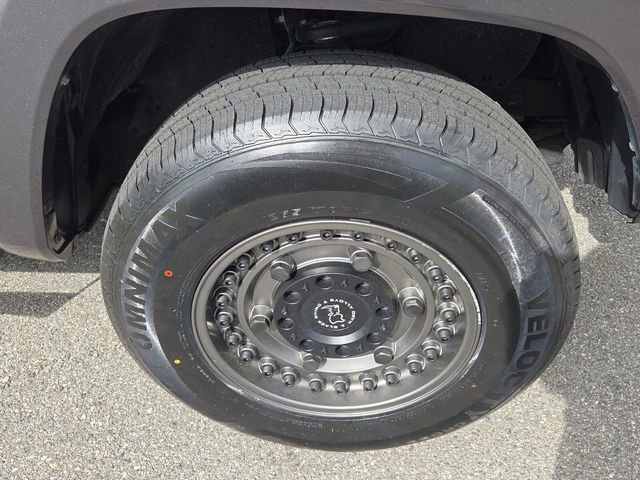 Used 2018 Toyota Tacoma SR5 image 16