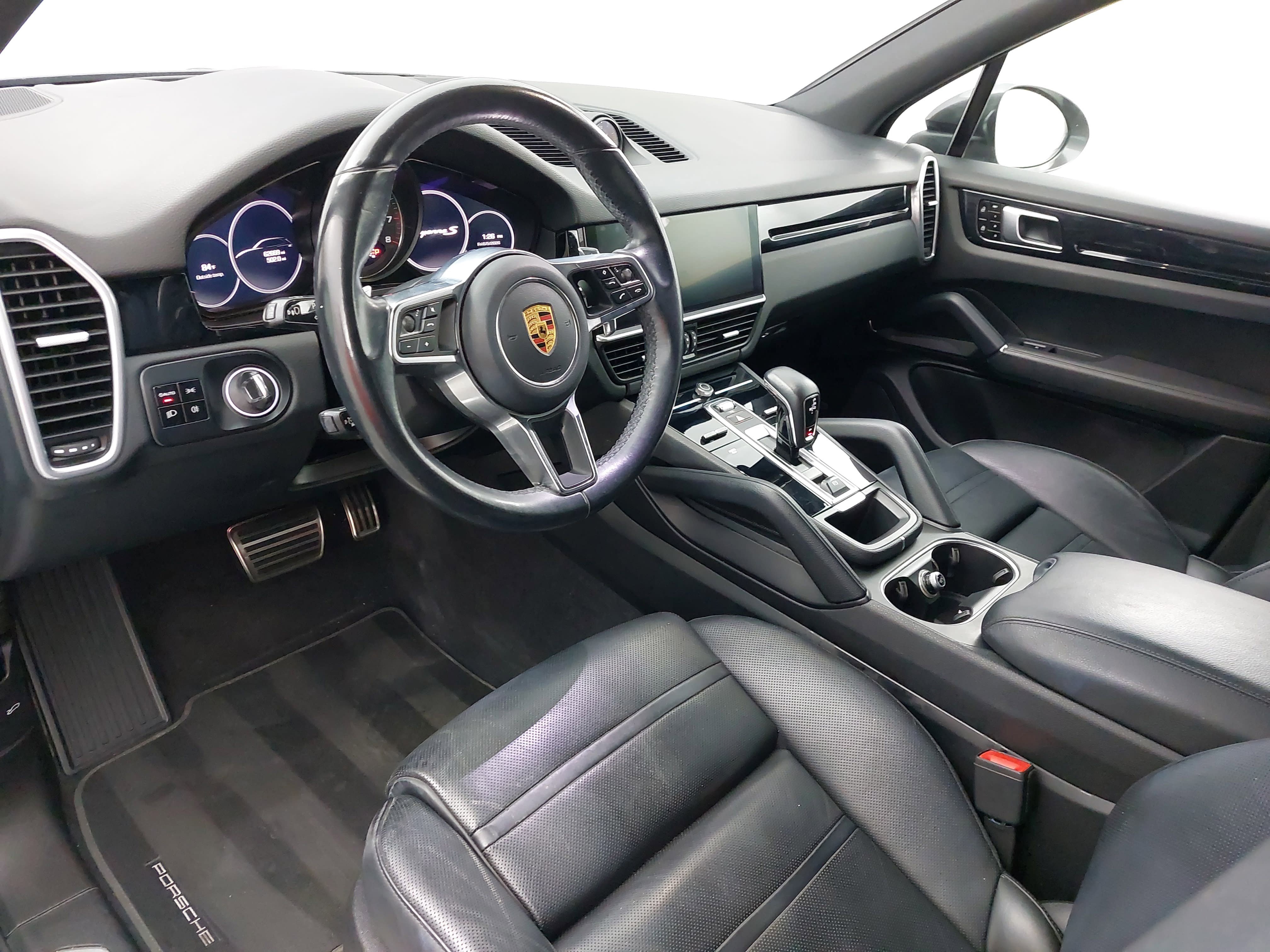 Certified 2019 Porsche Cayenne S AWD/4WD image 18