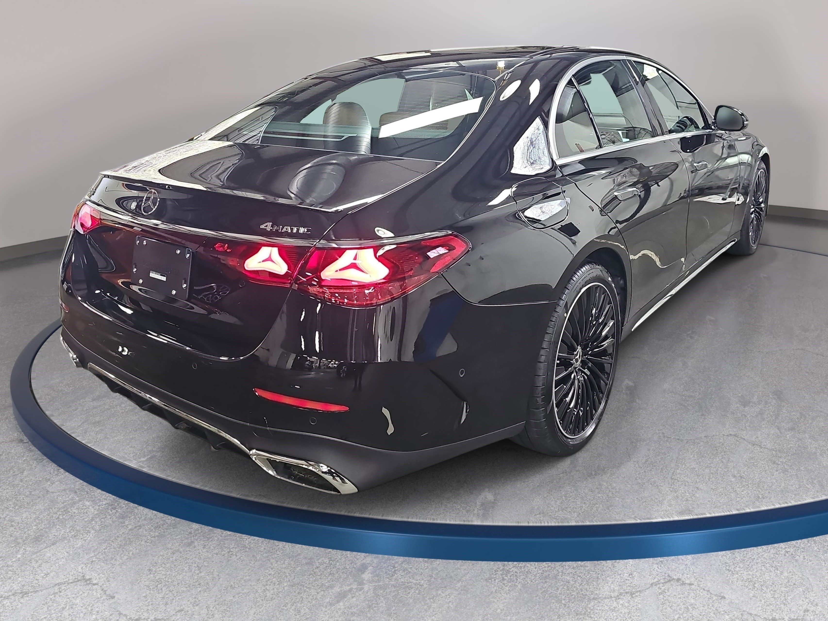 New 2026 Mercedes-Benz E 450 4MATIC Sedan image 5