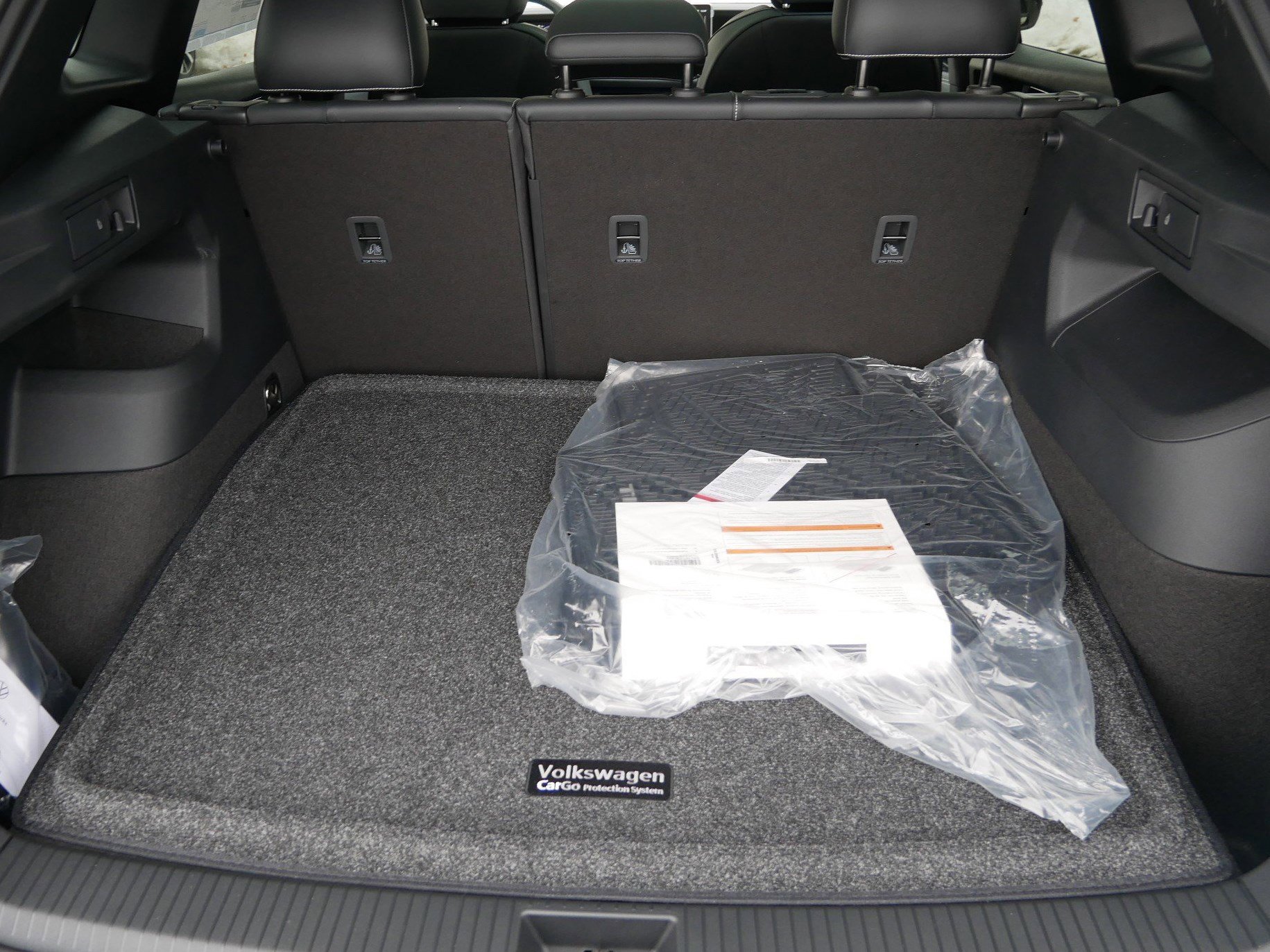 New 2026 Volkswagen Tiguan SE R-Line image 6