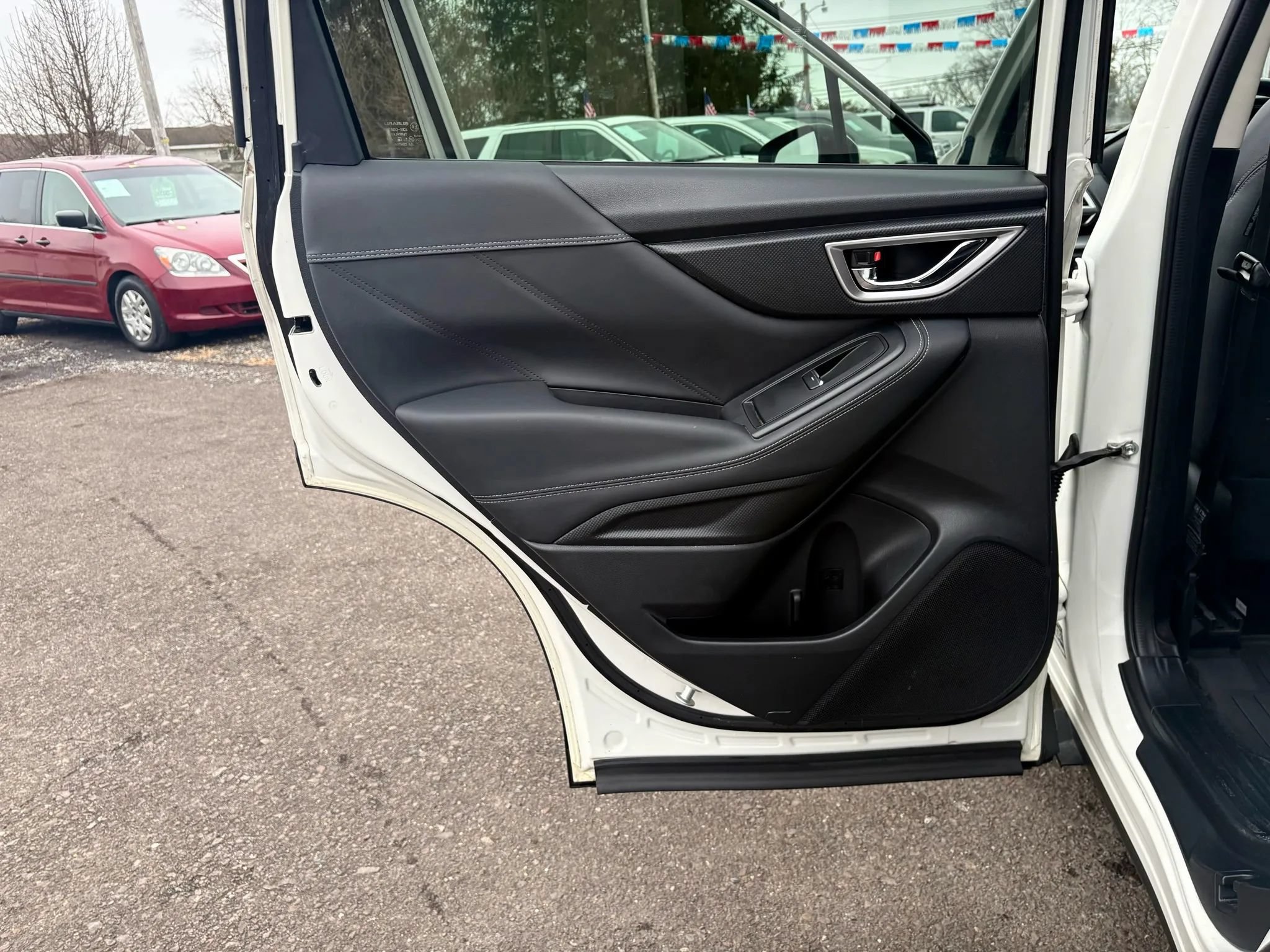 Used 2019 Subaru Forester Limited AWD/4WD image 12